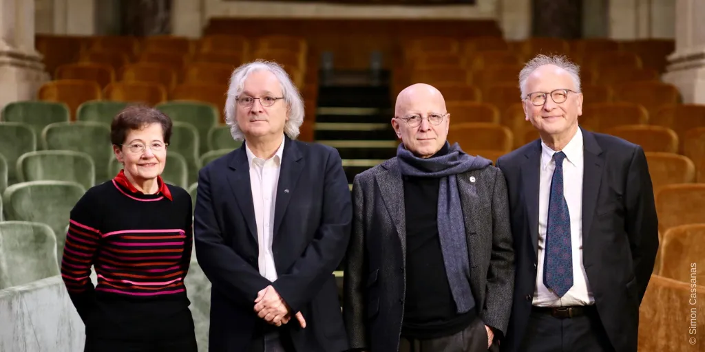 Communiqué de presse : Alain Fischer élu président et Françoise Combes élue vice-présidente de l’Académie des sciences pour 2023-2024